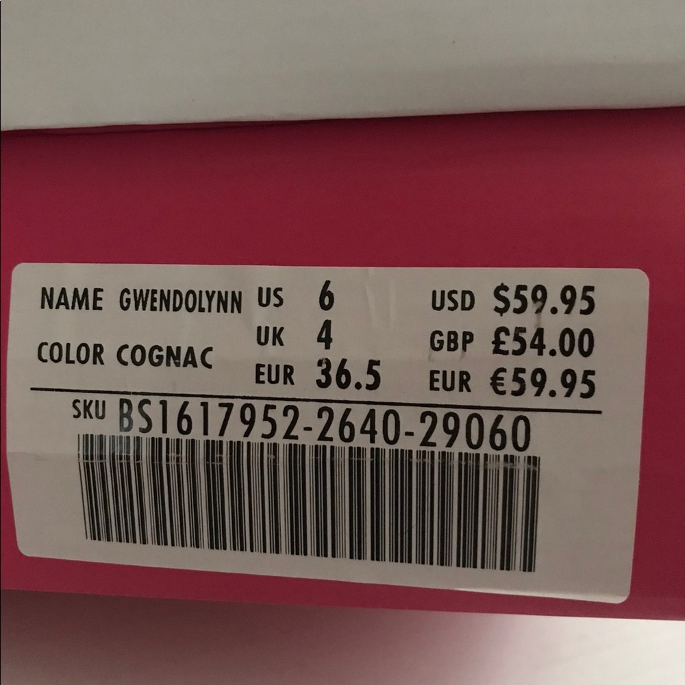 $Clearance$ Heeled Booties - Picture 5 of 6